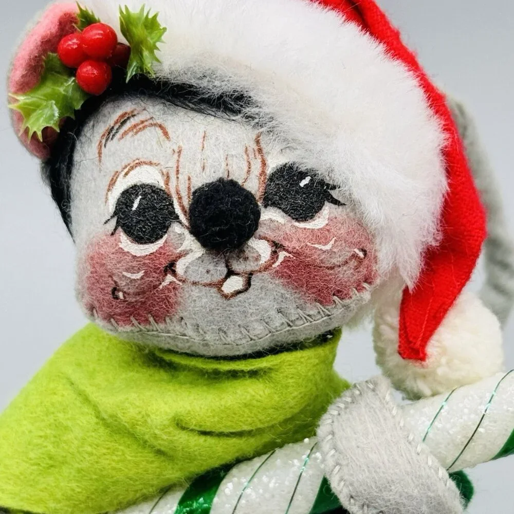 Annalee Mouse Candy Cane Santa Hat 6.5 inch 1988 Vintage Christmas USA Open Eyes
